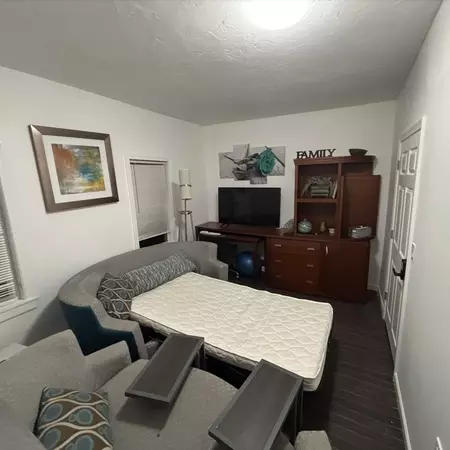 Coliving in Worcester - Metro Area, Boston