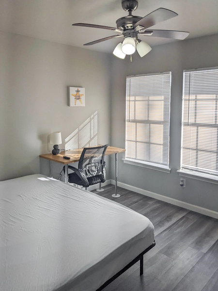 Coliving in Greater Greenspoint - Ne Houston, Houston
