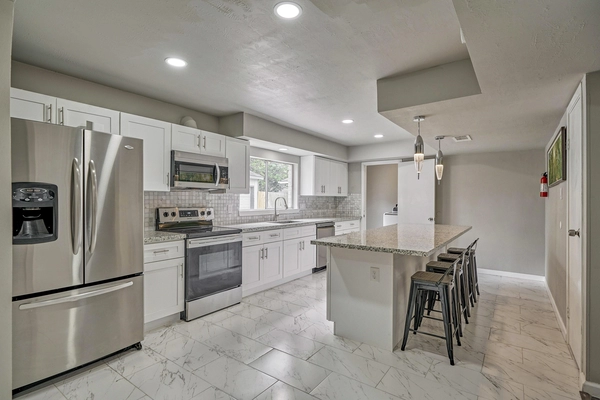 Coliving in Greater Greenspoint - Ne Houston, Houston