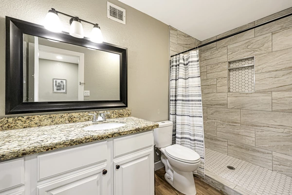 Coliving in Glendale - NW Valley, Phoenix