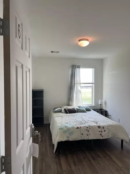 Coliving in Greater Greenspoint - Ne Houston, Houston