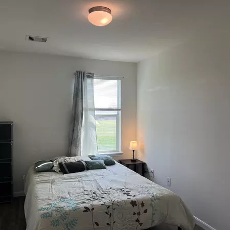 Coliving in Greater Greenspoint - Ne Houston, Houston