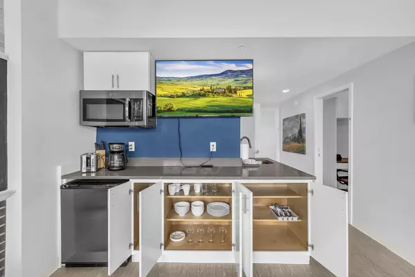 Coliving in South Plaza - KCMO, Kansas City