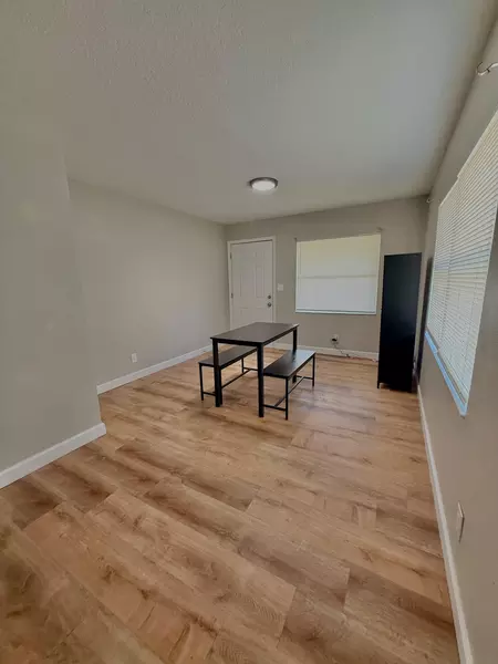 Coliving in Kenwood - Clearwater-St. Petersburg, Tampa