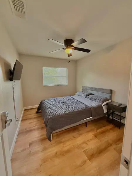 Coliving in Kenwood - Clearwater-St. Petersburg, Tampa
