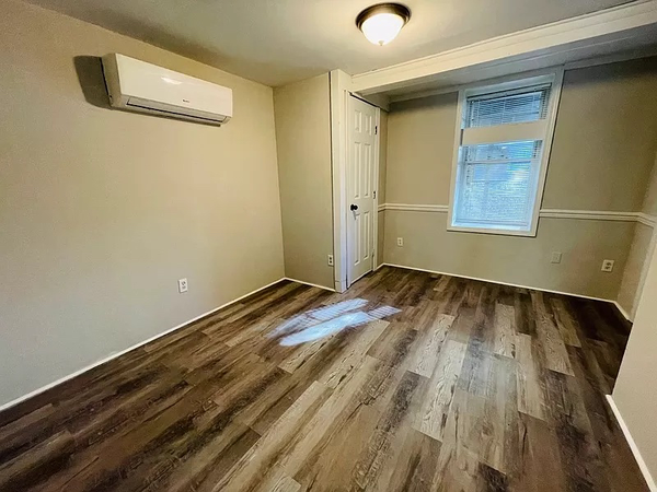 Coliving in Wesley Heights - Central Charlotte, Charlotte