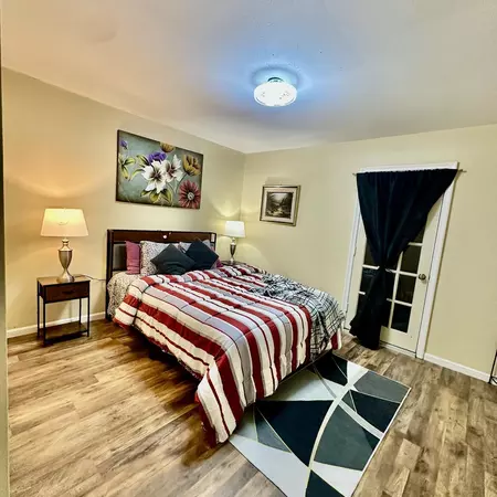 Coliving in Greater Inwood - Nw Houston, Houston