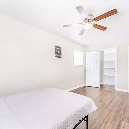 Coliving in Greater Hobby Area - Se Houston, Houston