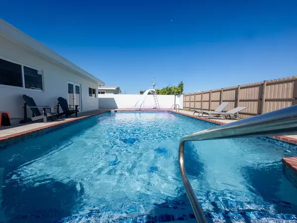 Coliving in Westchester FL - Miami Dade, Miami