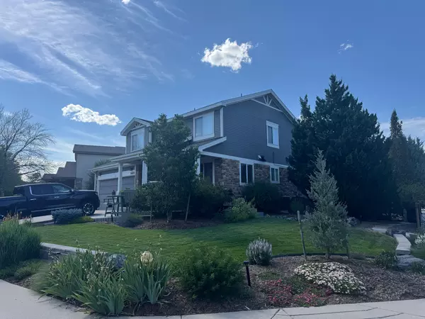 Coliving in Broomfield - Outer Denver, Denver