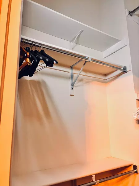 Coliving in Broomfield - Outer Denver, Denver