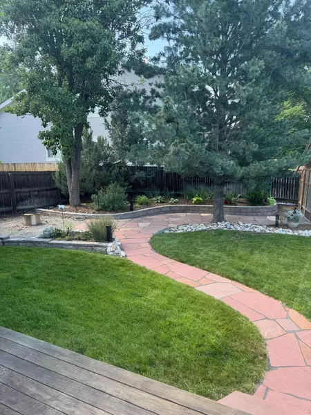 Coliving in Broomfield - Outer Denver, Denver