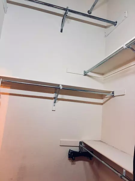 Coliving in Broomfield - Outer Denver, Denver