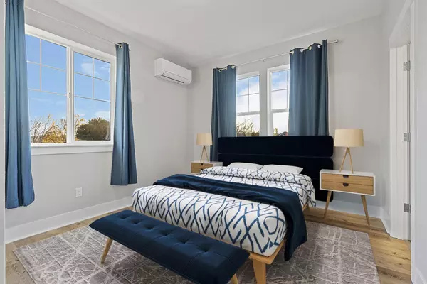 Coliving in Hillsboro - Outer Portland, Portland