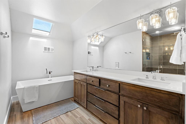 Coliving in Lower Greenville - Ne Dallas, Dallas