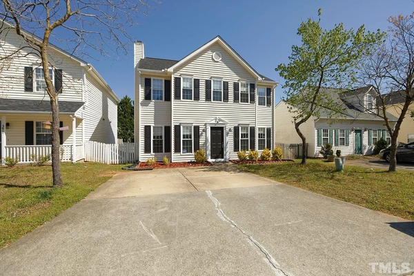 Coliving in Woodcroft - Durham, Raleigh