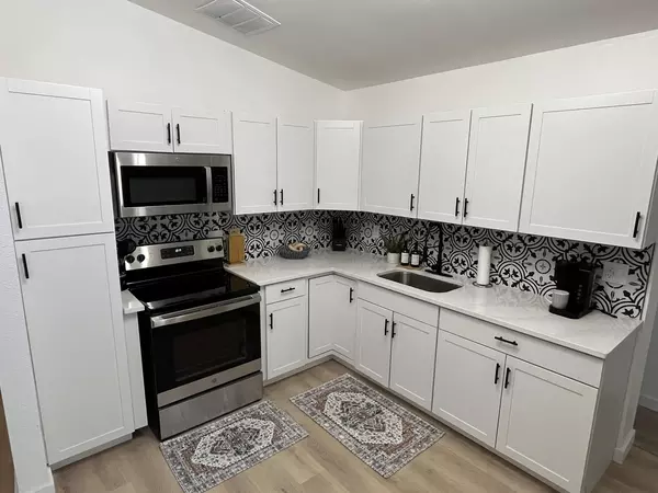 Coliving in University - North Tampa, Tampa