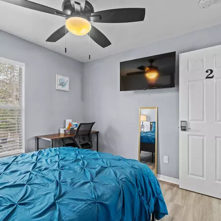 Coliving in Grant Park Tampa - East Tampa, Tampa