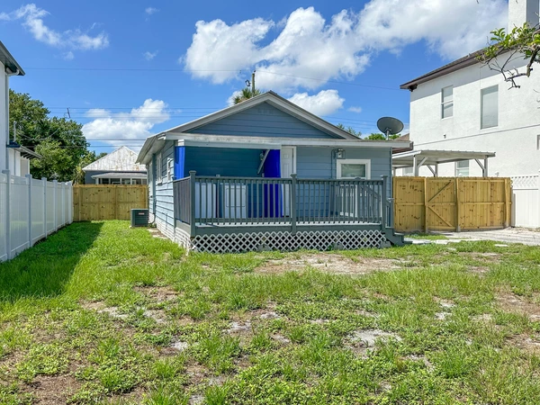 Coliving in Macfarlane Park - West Tampa, Tampa