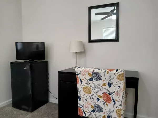 Coliving in Zephyrhills - North Tampa, Tampa