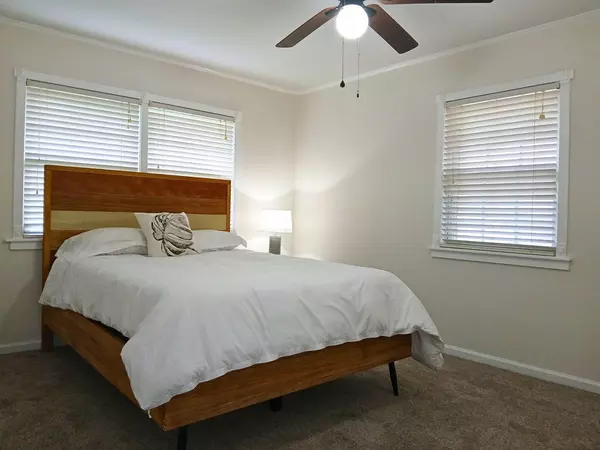 Coliving in Zephyrhills - North Tampa, Tampa