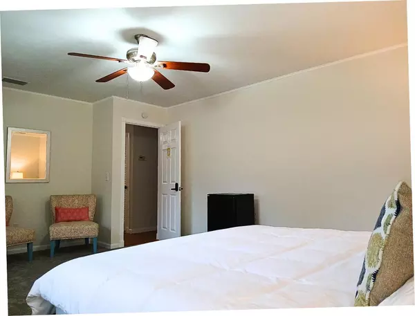 Coliving in Zephyrhills - North Tampa, Tampa