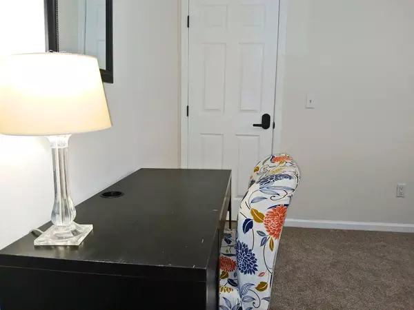 Coliving in Zephyrhills - North Tampa, Tampa