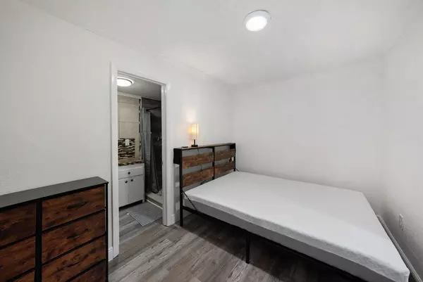 Coliving in Lealman - Clearwater-St. Petersburg, Tampa