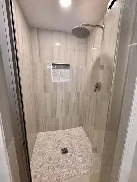 Coliving in Spring - Ne Houston, Houston