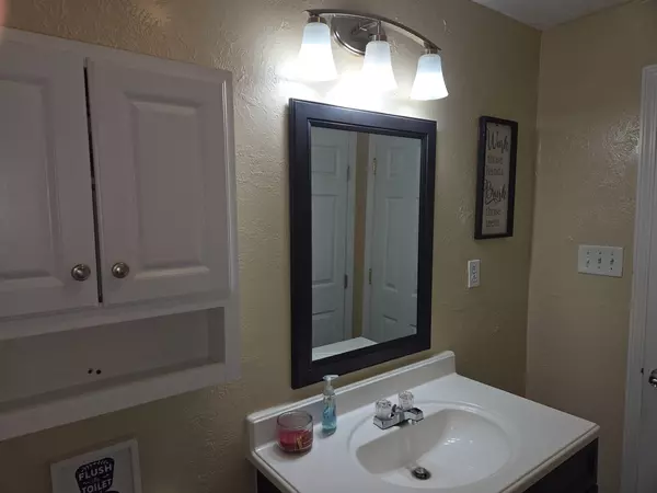 Coliving in Acres Home - Nw Houston, Houston