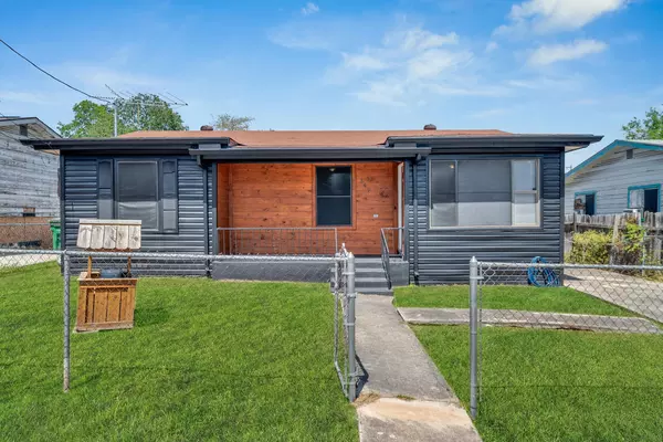 Coliving in Inner West Side - West SATX, San Antonio