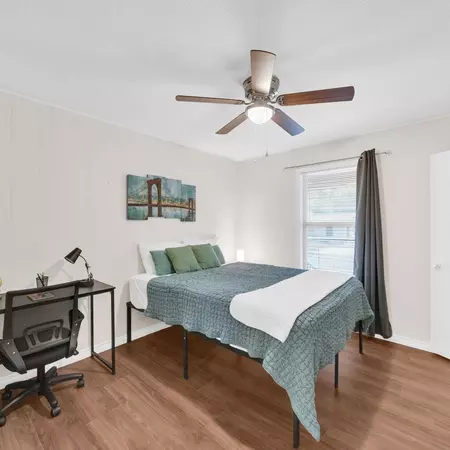 Coliving in Inner West Side - West SATX, San Antonio