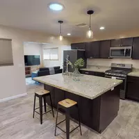 Coliving in Ocean Beach - Coastal, San Diego