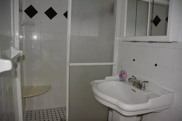 Coliving in Woodstock GA - North Atl, Atlanta