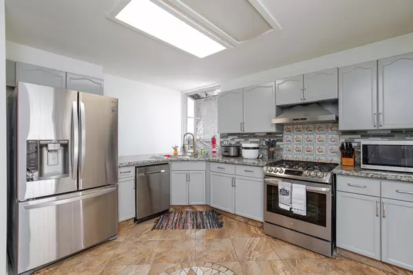 Coliving in North Las Vegas - North Las Vegas, Las Vegas