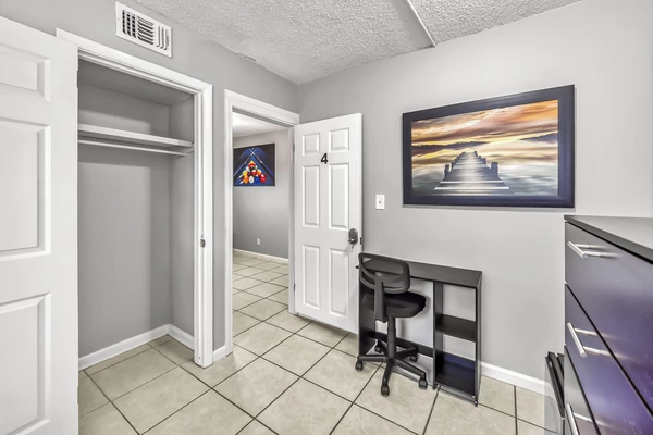 Coliving in Hyde Park JAX - Westside, Jacksonville