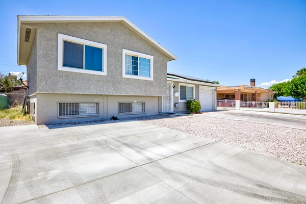 Coliving in North Las Vegas - North Las Vegas, Las Vegas