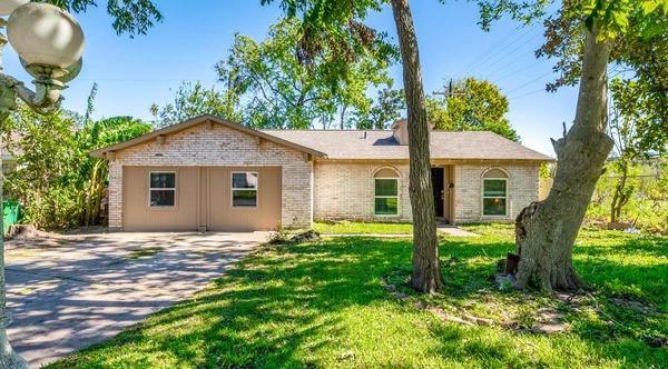 Coliving in Central Southwest - Sw Houston, Houston