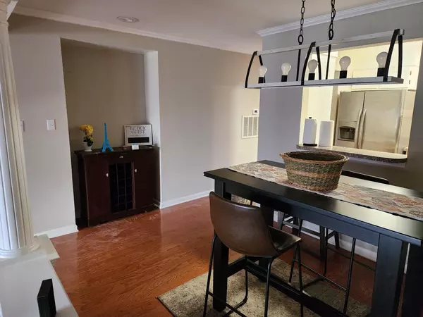 Coliving in University City North - North Charlotte, Charlotte