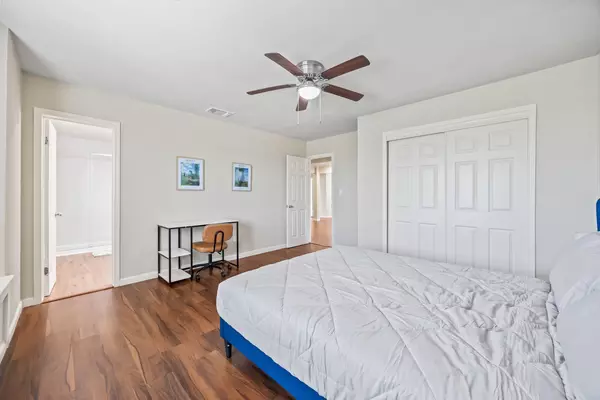 Coliving in Far West Side - West SATX, San Antonio