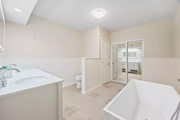 Coliving in Far West Side - West SATX, San Antonio