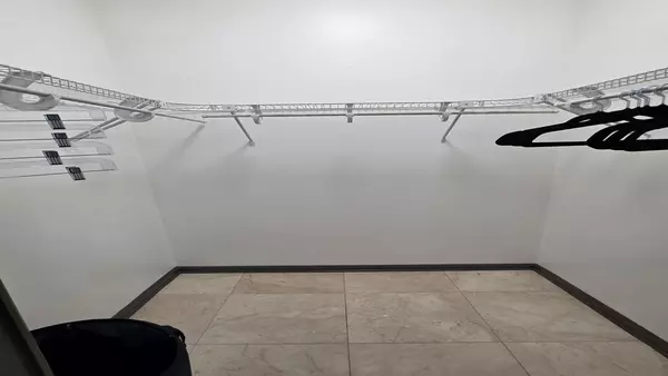 Coliving in Lake Forest - Northside, Jacksonville