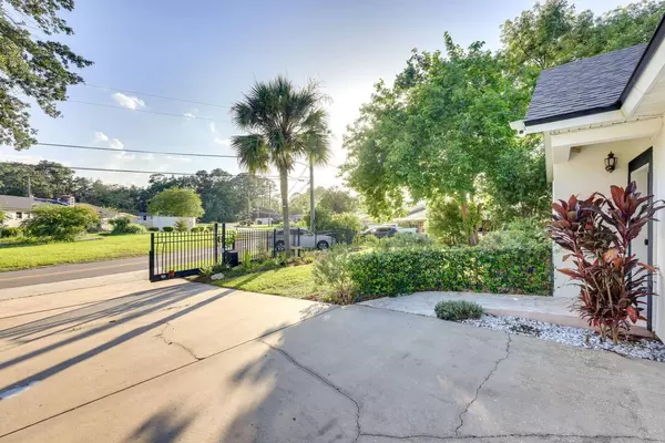 Coliving in Lake Forest - Northside, Jacksonville