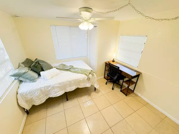 Coliving in Largo - Clearwater-St. Petersburg, Tampa