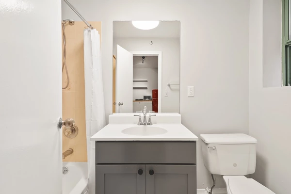 Studio Apartment for rent in Midtown West - Manhattan, New York