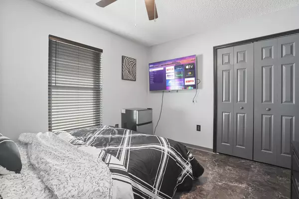 Coliving in Highlands - Northside, Jacksonville
