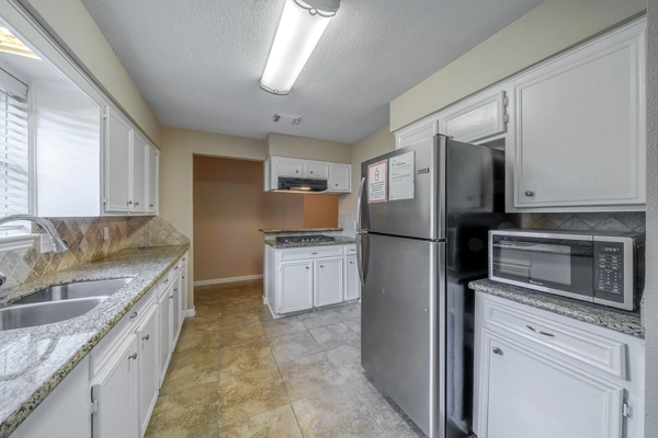 Coliving in Acres Home - Nw Houston, Houston