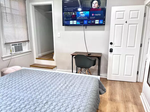 Coliving in Pikesville - Baltimore Metro Area, Washington DC