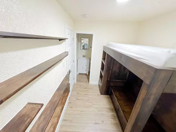Coliving in Kenwood - Clearwater-St. Petersburg, Tampa