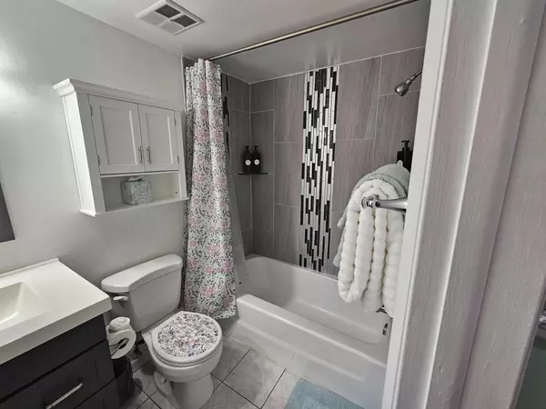 Coliving in Feather Sound - Clearwater-St. Petersburg, Tampa
